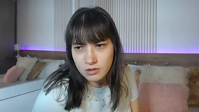 ValentinaGreyy online show from 06-15-26, 10:23
