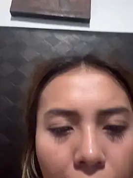 Snapshot of IvannaNou chatting on 05-29-26, 01:42 IvannaNou online show from 05-29-26, 01:42