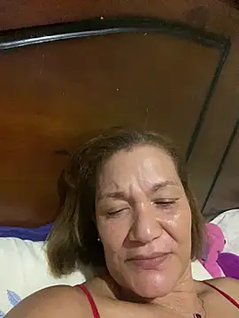 rosanna78322 online show from 06-18-26, 10:58