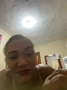 rosanna78322 online show from 07-18-26, 12:48