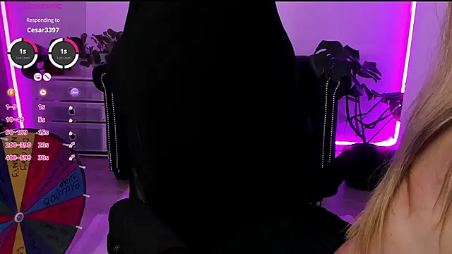 LindaWhite  online show from 12-06-24, 12:45