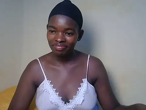 Emmerline  online show from 06-11-26, 03:15