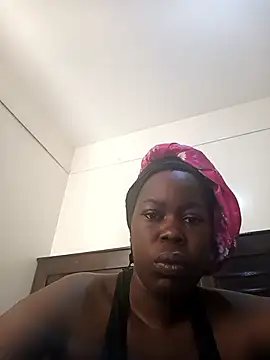 Freakyapple1 online show from 06-05-26, 12:22