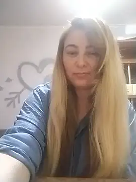 Snapshot of AngelWhite008 chatting on 06-14-26, 10:12 AngelWhite008 online show from 06-14-26, 10:12