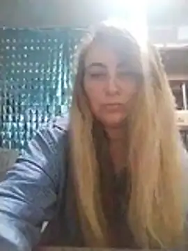 Snapshot of AngelWhite008 chatting on 07-04-26, 08:59 AngelWhite008 online show from 07-04-26, 08:59