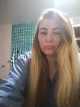 Snapshot of AngelWhite008 chatting on 07-13-26, 09:28 AngelWhite008 online show from 07-13-26, 09:28
