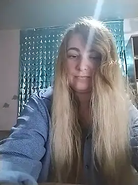 Snapshot of AngelWhite008 chatting on 07-31-26, 11:26 AngelWhite008 online show from 07-31-26, 11:26