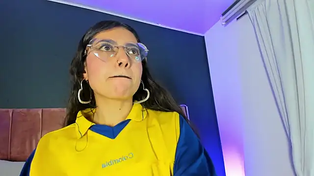 Violeta muns online show from 06-17-26, 05:47