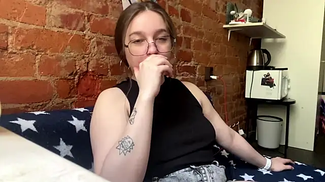 DaliLove online show from 06-01-26, 03:58