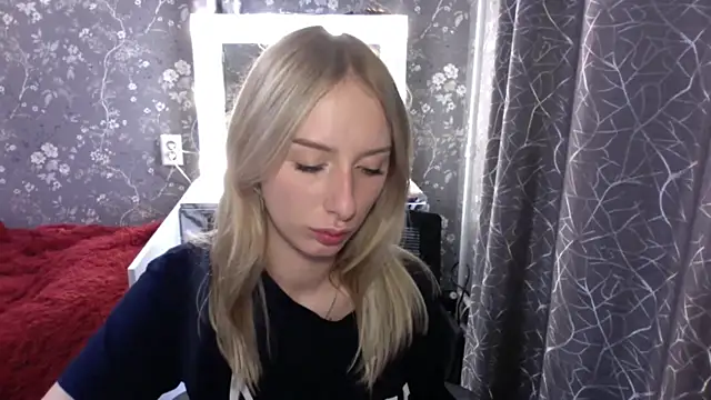 JennaLomeri online show from 06-27-26, 11:37