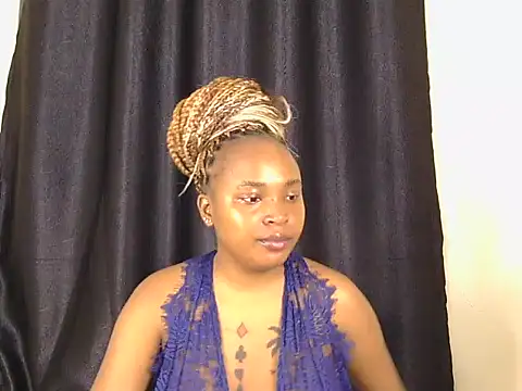 milkhanriieter online show from 07-17-26, 01:01