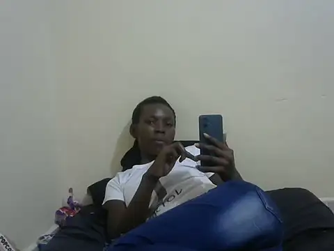 cute avy0 online show from 07-01-26, 09:44