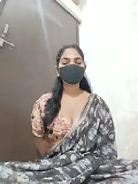 Snapshot of savita97567 chatting on 06-15-26, 03:47 savita97567 online show from 06-15-26, 03:47
