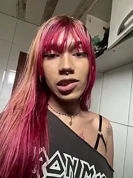Snapshot of itevellyn_ chatting on 06-02-26, 04:09 itevellyn online show from 06-02-26, 04:09
