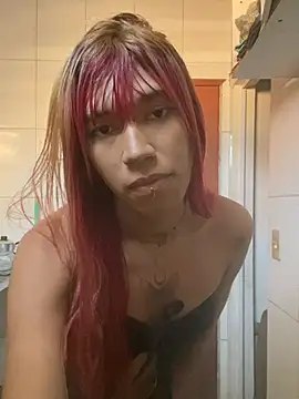 Snapshot of itevellyn_ chatting on 06-08-26, 11:21 itevellyn online show from 06-08-26, 11:21