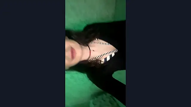 Snapshot of LaceyBatter chatting on 07-01-26, 09:58 LaceyBatter online show from 07-01-26, 09:58