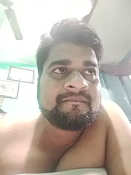 Snapshot of mature_boy_patna chatting on 06-19-26, 04:11 mature boy patna online show from 06-19-26, 04:11