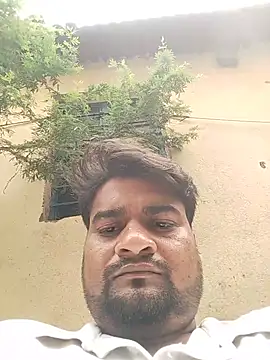 Snapshot of mature_boy_patna chatting on 06-26-26, 02:16 mature boy patna online show from 06-26-26, 02:16