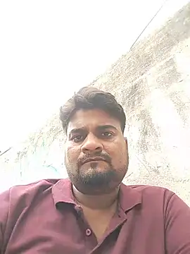 Snapshot of mature_boy_patna chatting on 07-10-26, 04:42 mature boy patna online show from 07-10-26, 04:42