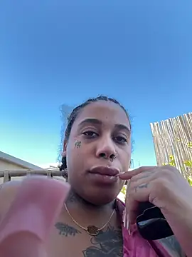 Kira nyxx online show from 06-11-26, 07:17