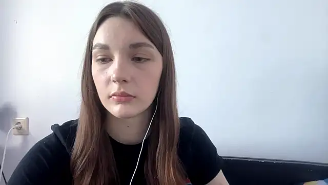 Snapshot of JuleCawood chatting on 05-31-26, 04:03 JuleCawood online show from 05-31-26, 04:03