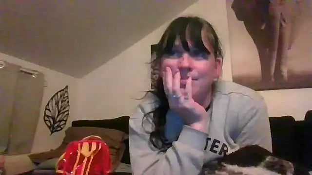 Snapshot of sexujuly88 chatting on 11-10-25, 10:09 sexujuly88 online show from 11-10-25, 10:09