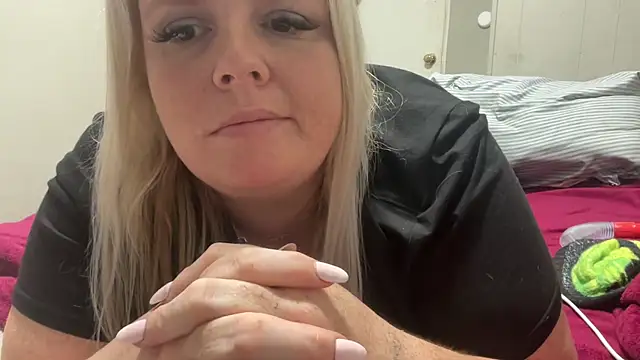 Snapshot of Girthdaddy9 chatting on 06-28-26, 06:47 Girthdaddy9 online show from 06-28-26, 06:47
