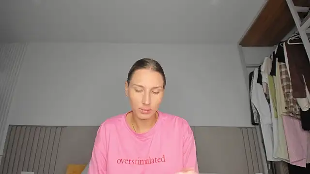 Snapshot of SofiClimbing chatting on 03-06-26, 03:47 SofiClimbing online show from 03-06-26, 03:47