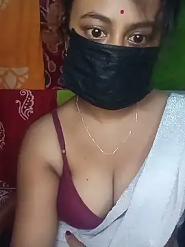 Snapshot of Sayanichatterjee024 chatting on 07-02-26, 10:21 Sayanichatterjee024 online show from 07-02-26, 10:21