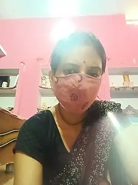 Snapshot of siwanijha007 chatting on 07-17-26, 10:55 siwanijha007 online show from 07-17-26, 10:55
