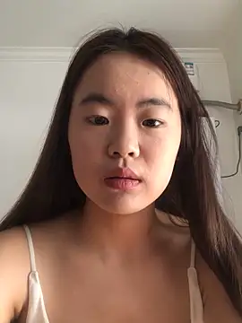 YiYi5520 online show from 06-02-26, 05:42