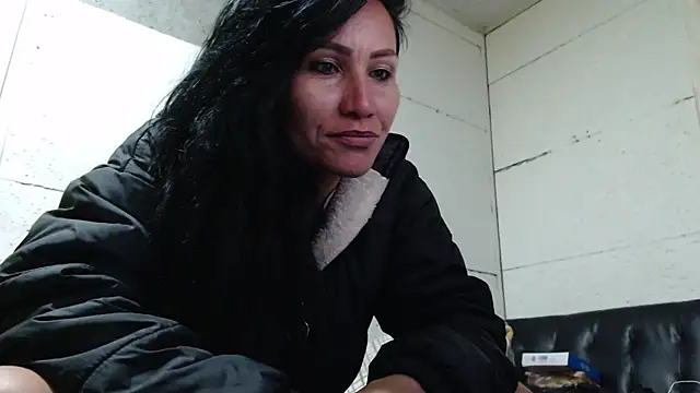 Nicolsweet  online show from 06-12-26, 01:04