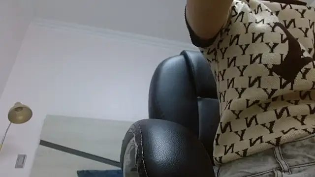 amara sanchez online show from 07-09-26, 01:26
