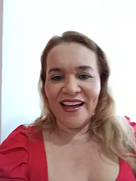 Snapshot of Sara_hilton02 chatting on 06-25-26, 01:15 Sara hilton02 online show from 06-25-26, 01:15