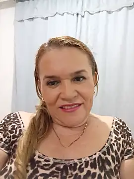 Snapshot of Sara_hilton02 chatting on 06-29-26, 11:49 Sara hilton02 online show from 06-29-26, 11:49