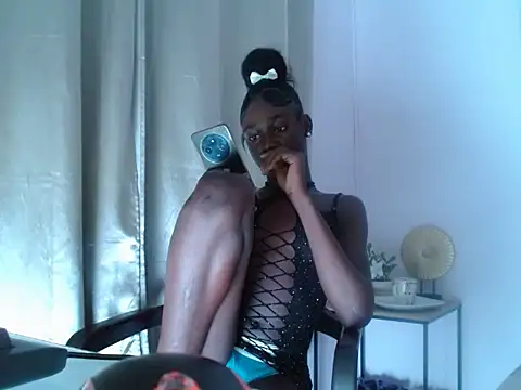 sex blackhorny online show from 06-06-26, 01:43