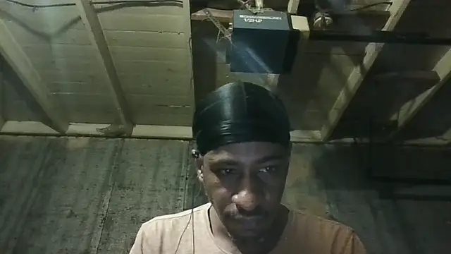 Snapshot of Leo99842 chatting on 07-16-26, 02:50 Leo99842 online show from 07-16-26, 02:50