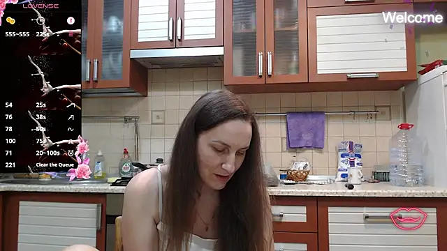 Yevgeshka-Milashka online show from 12-16-25, 04:12