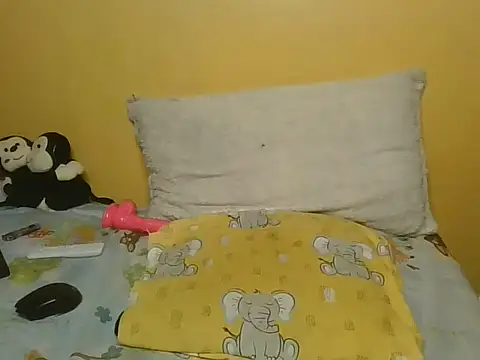 Snapshot of Suzzy_Baibe chatting on 07-10-26, 09:39 Suzzy Baibe online show from 07-10-26, 09:39