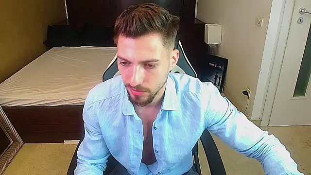 FelixRook online show from 06-27-26, 04:17