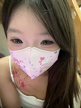 QIQI-QIQI-01 online show from 08-05-26, 02:20