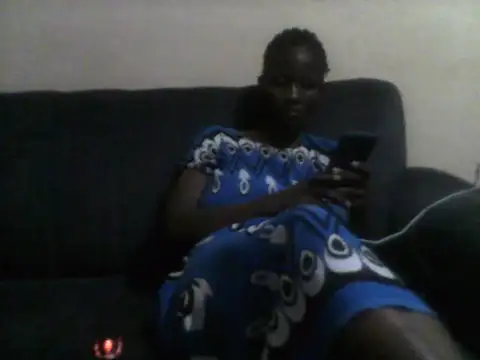 Snapshot of Angelbee_ chatting on 07-13-26, 07:05 Angelbee online show from 07-13-26, 07:05