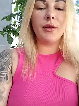 evil kitty online show from 06-12-26, 07:07