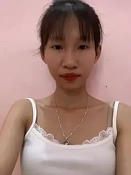 Snapshot of Abi_girl12 chatting on 07-14-26, 10:54 Abi girl12 online show from 07-14-26, 10:54