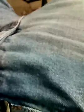 Snapshot of Singlemaleforcouples chatting on 01-12-25, 11:50 Singlemaleforcouples online show from 01-12-25, 11:50