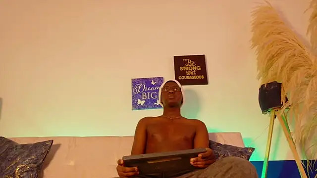 xavier cole online show from 06-10-26, 07:24