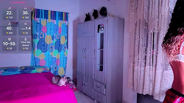 Snapshot of Celeste_Latina19 chatting on 07-17-26, 09:38 Celeste Latina19 online show from 07-17-26, 09:38