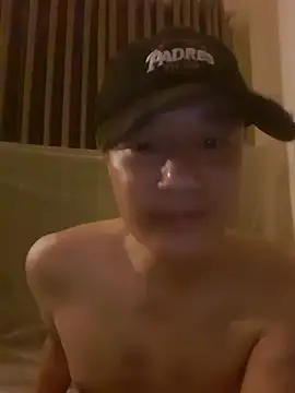 boy zin007 online show from 06-05-26, 06:57
