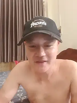 boy zin007 online show from 06-06-26, 07:02