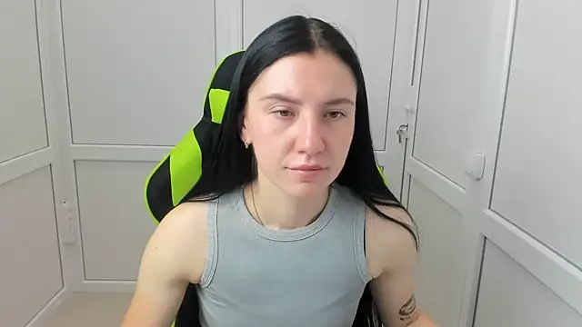 Snapshot of PatteMeoww chatting on 07-18-26, 06:17 PatteMeoww online show from 07-18-26, 06:17